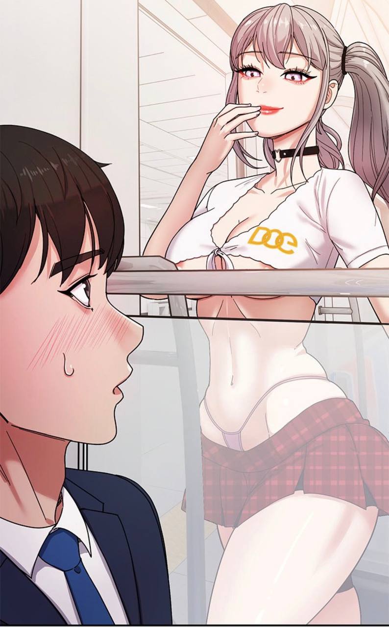HKrmDTGbMAAwUW0.jpg